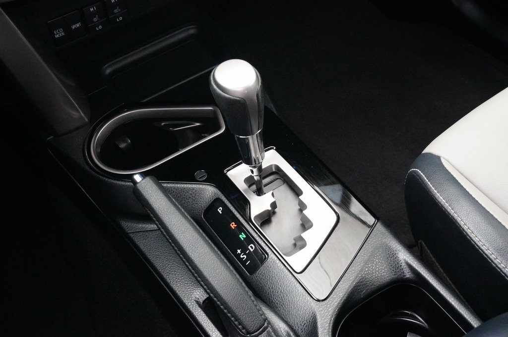 Used Car 2017 Toyota Rav4  Limited For Sale Under $25,000 In Weatherford, Texas