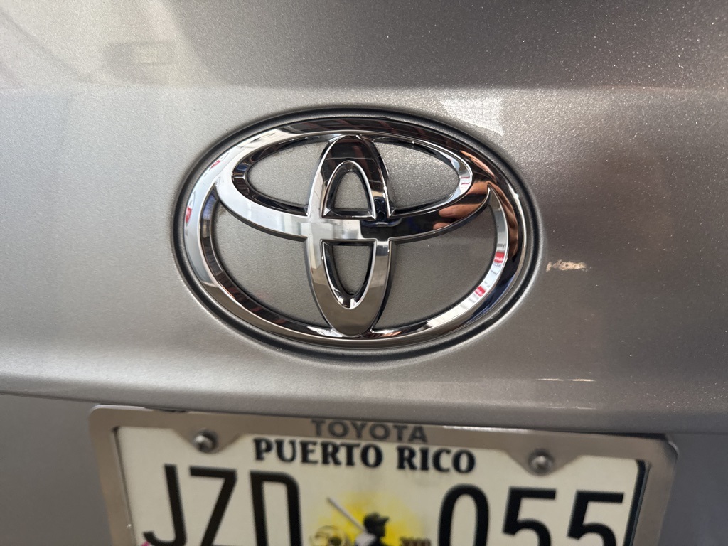 Thumbnail: 2022 Toyota Highlander - 21