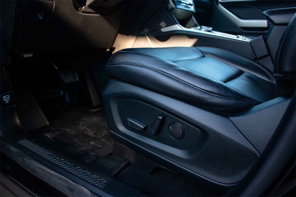 Used Car 2022 Ford Explorer  Xlt For Sale Under $30,000 In San Marcos, Texas