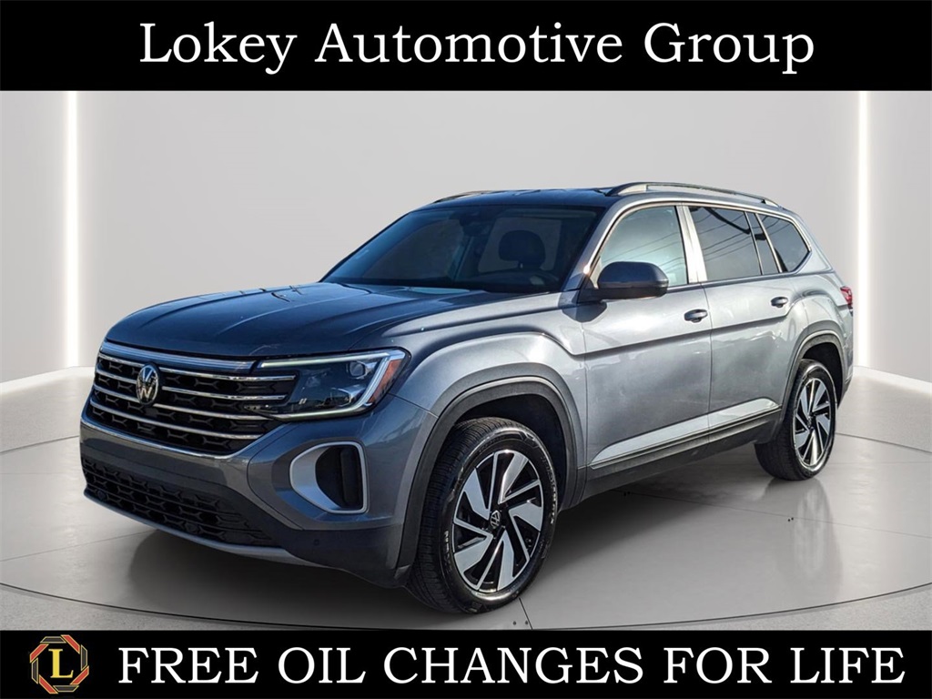 2025 Volkswagen Atlas SE FWD with Technology