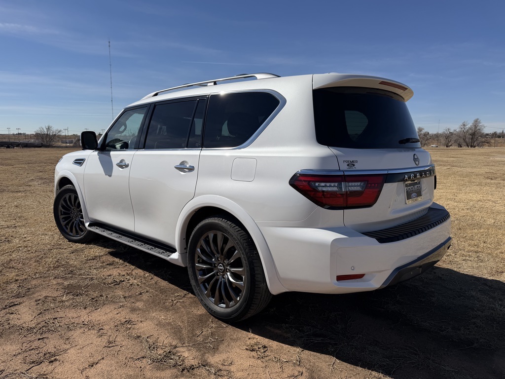 2023 Nissan Armada Platinum RWD