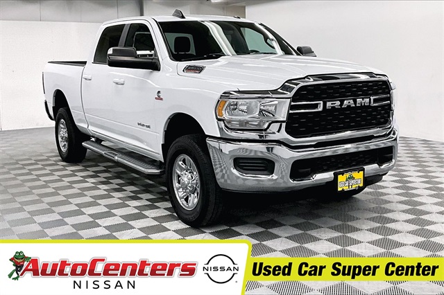 2022 RAM 2500 Big Horn Crew Cab 4WD