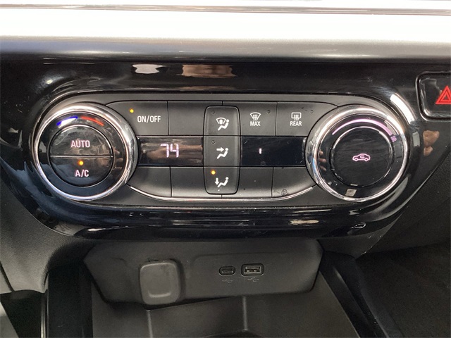 Used Car 2025 Chevrolet Trax  Lt For Sale Under $25,000 In San Antonio, Texas