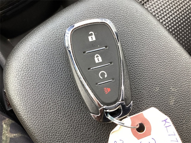 Used Car 2025 Chevrolet Trax  Lt For Sale Under $25,000 In San Antonio, Texas