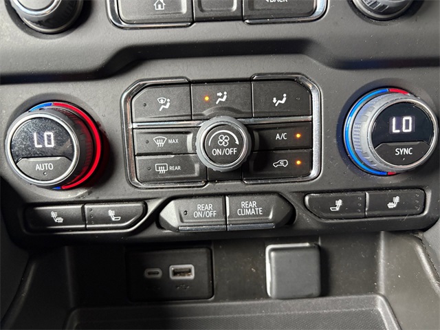 Used Car 2023 Chevrolet Suburban  Lt For Sale Under $50,000 In San Antonio, Texas