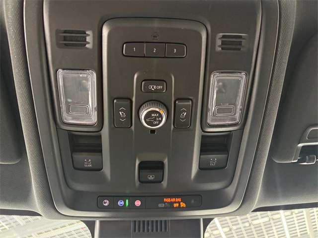 Used Car 2023 Chevrolet Suburban  Lt For Sale Under $50,000 In San Antonio, Texas