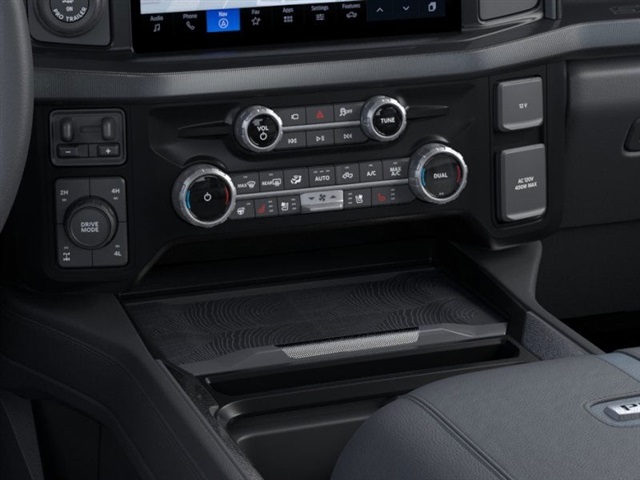 2025 Ford F-350SD Platinum White at Traditions Chevrolet