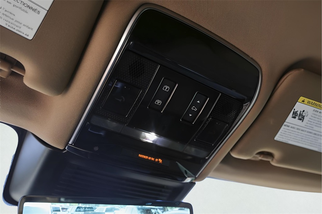 Used Car 2023 Land Rover Range Rover  Utility Se All Wheel Drive For Sale In Austin, Texas