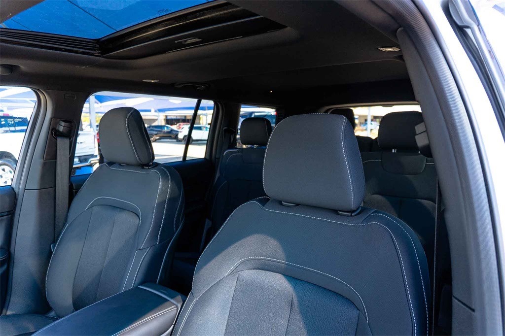 New Car 2025 Jeep Grand Cherokee L  Laredo For Sale Under $40,000 In San Marcos, Texas