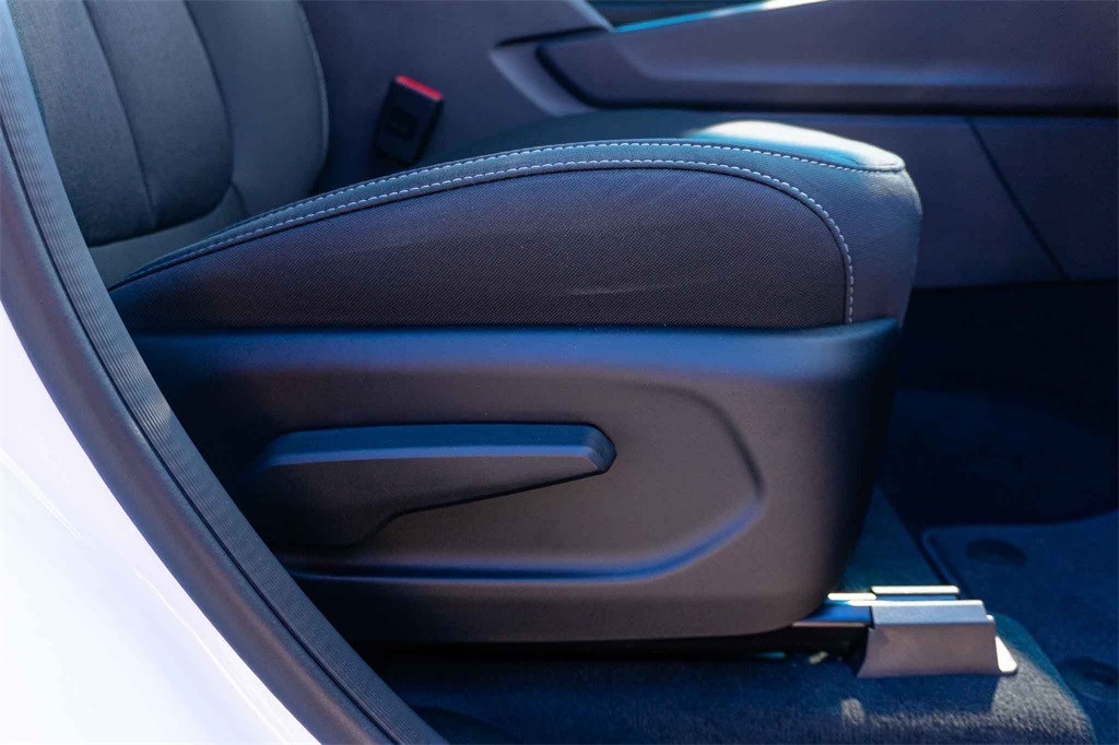 New Car 2025 Jeep Grand Cherokee L  Laredo For Sale Under $40,000 In San Marcos, Texas