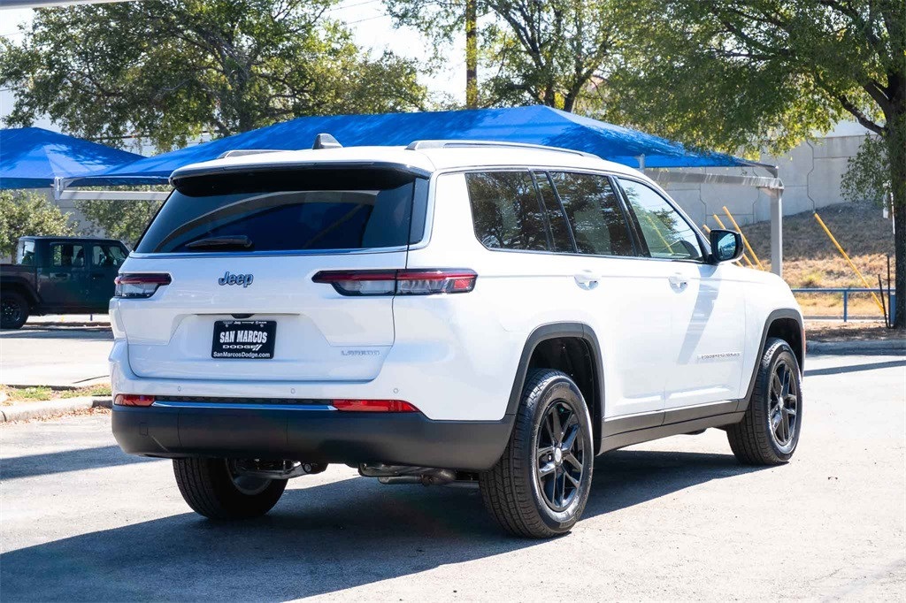 New Car 2025 Jeep Grand Cherokee L  Laredo For Sale Under $40,000 In San Marcos, Texas