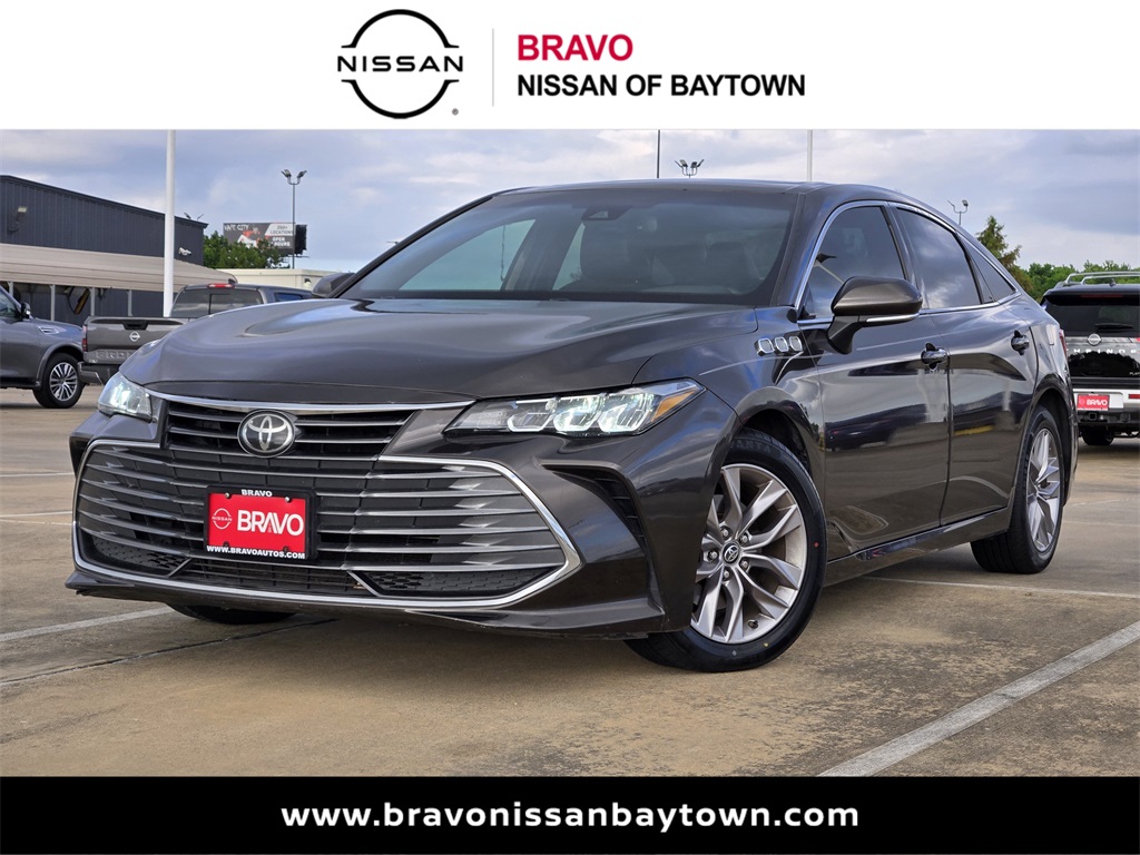 2019 Toyota Avalon XLE