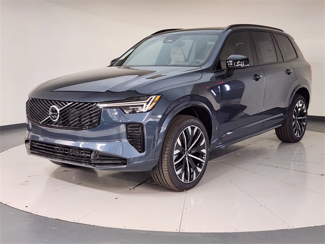 2026 Volvo XC90 Ultra's photo