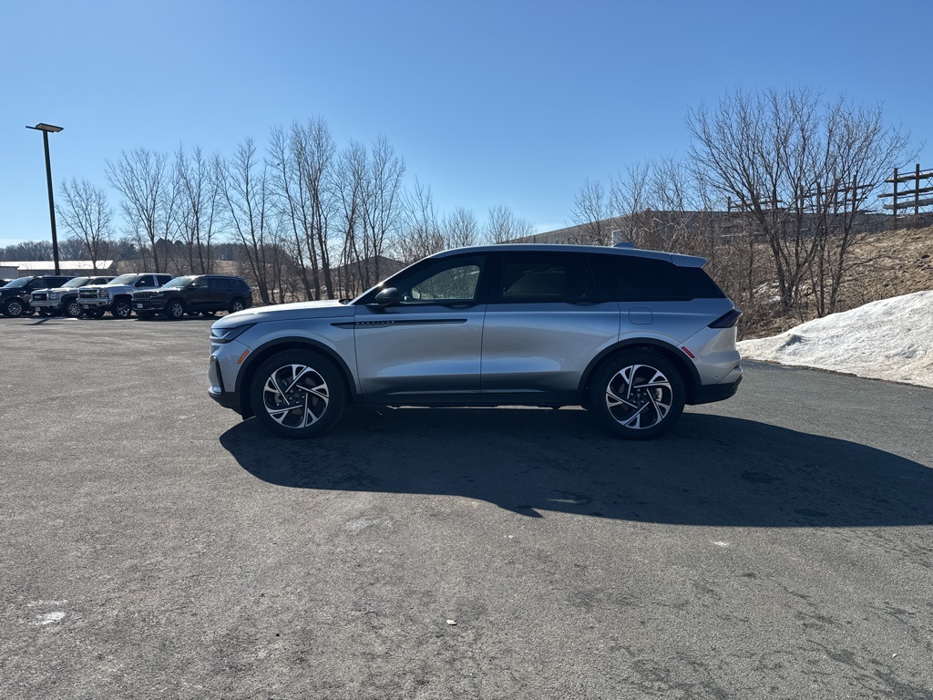 2024 Lincoln Nautilus