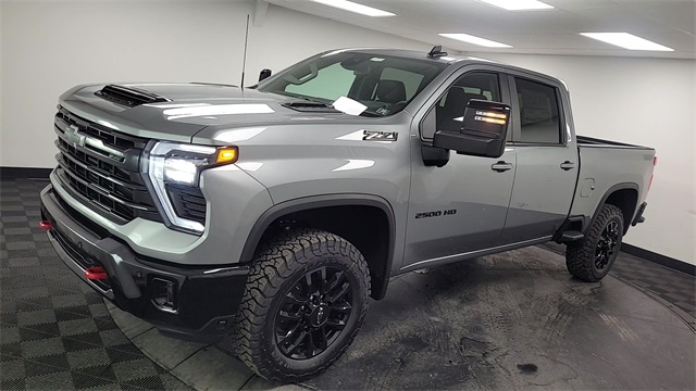 2025 – Chevrolet – Silverado 2500HD