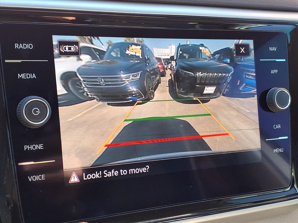 2021 Volkswagen Atlas 2.0T SEL Premium - 9