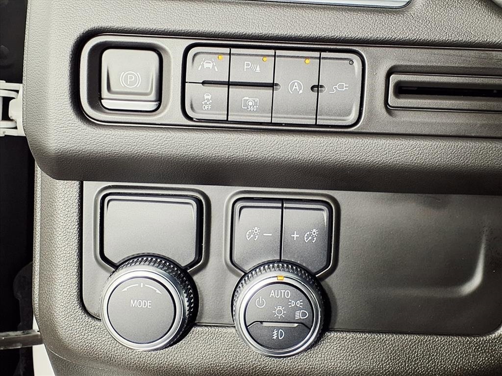 2022 GMC Yukon SLT White at Legacy Ford