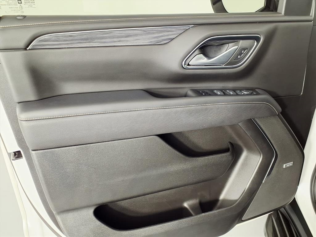 2022 GMC Yukon SLT White at Legacy Ford