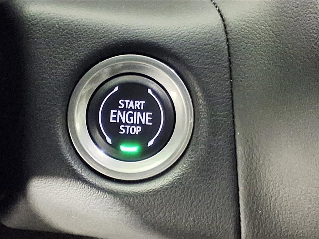 2022 GMC Yukon SLT White at Legacy Ford