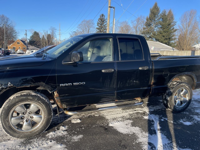 2005 Dodge RAM 1500 SLT Quad Cab 4WD