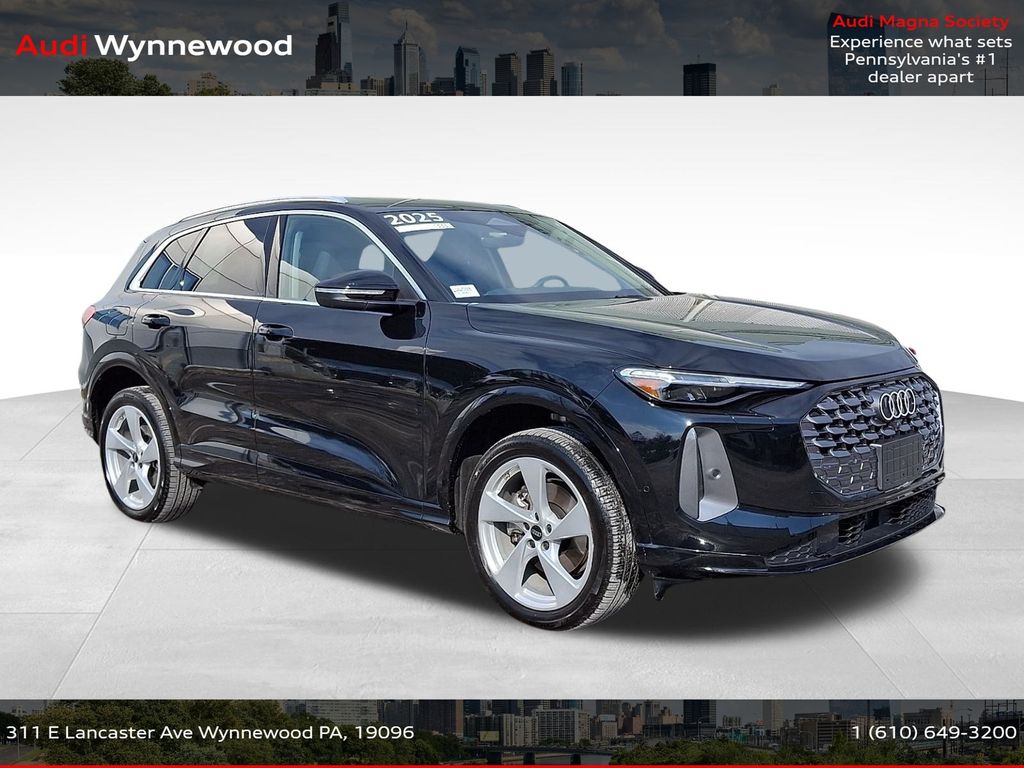 2025 Audi Q5 quattro Premium Plus 40 TFSI