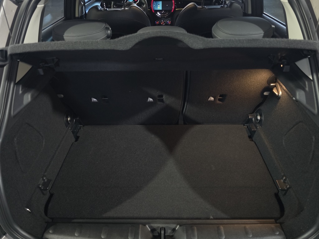 Thumbnail: 2024 MINI Cooper - 29