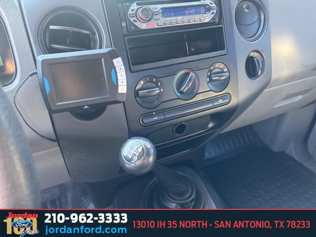 Used Car 2006 Ford F-150  Stx For Sale Under $10,000 In San Antonio, Texas