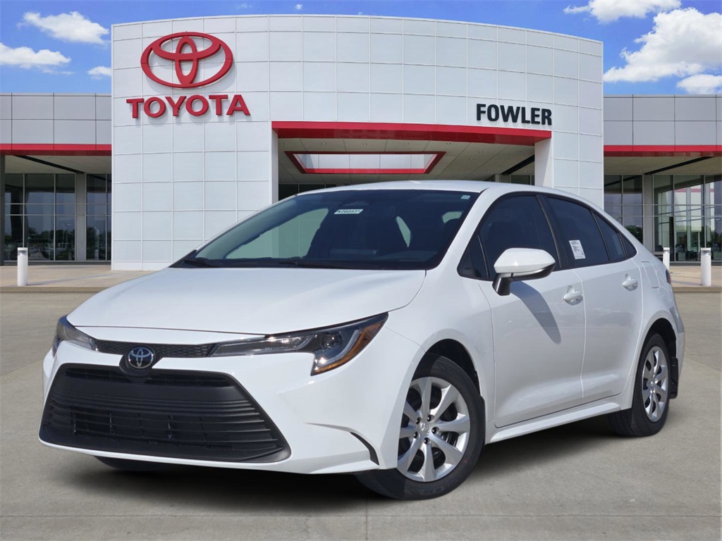 2026 Toyota Corolla LE FWD