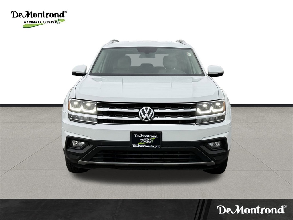 2018 Volkswagen Atlas 2.0T SE White at DeMontrond Auto Country