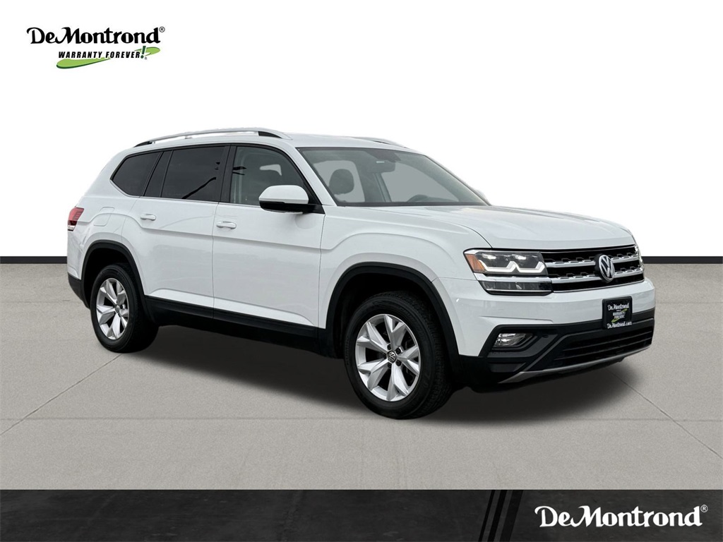 2018 Volkswagen Atlas 2.0T SE White at DeMontrond Auto Country