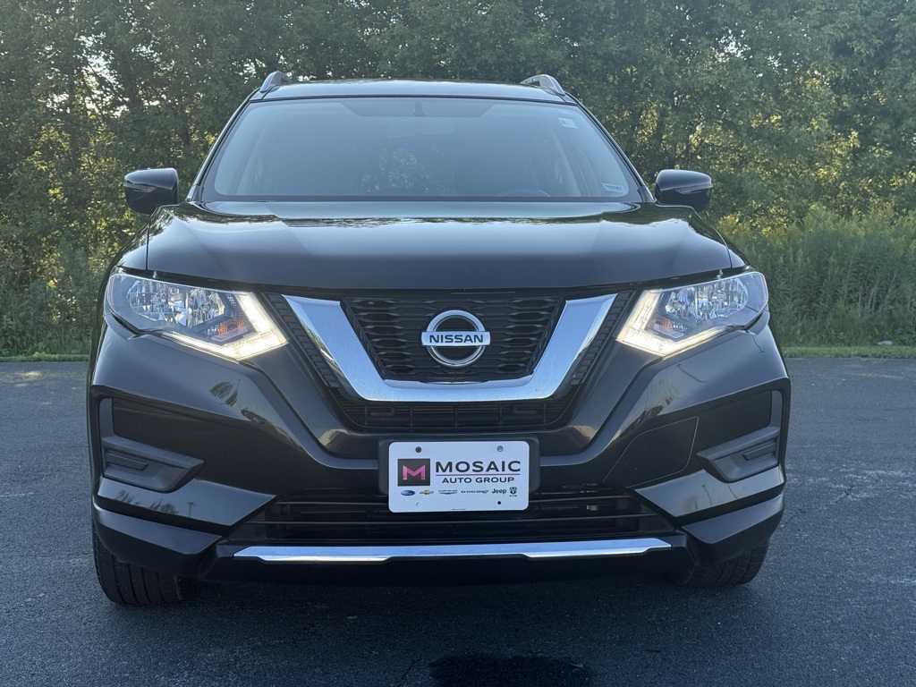 Used 2017 Nissan Rogue S with VIN JN8AT2MV4HW001873 for sale in Zumbrota, Minnesota