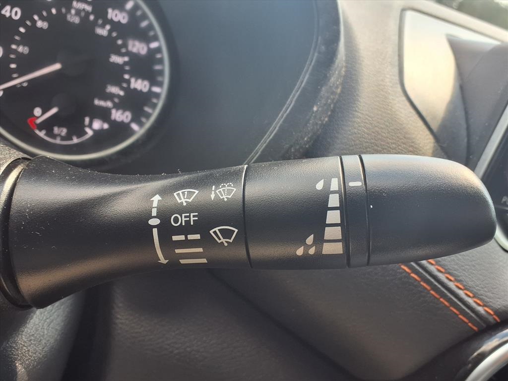 2020 Nissan Sentra SR Red at Durrett Motor Company