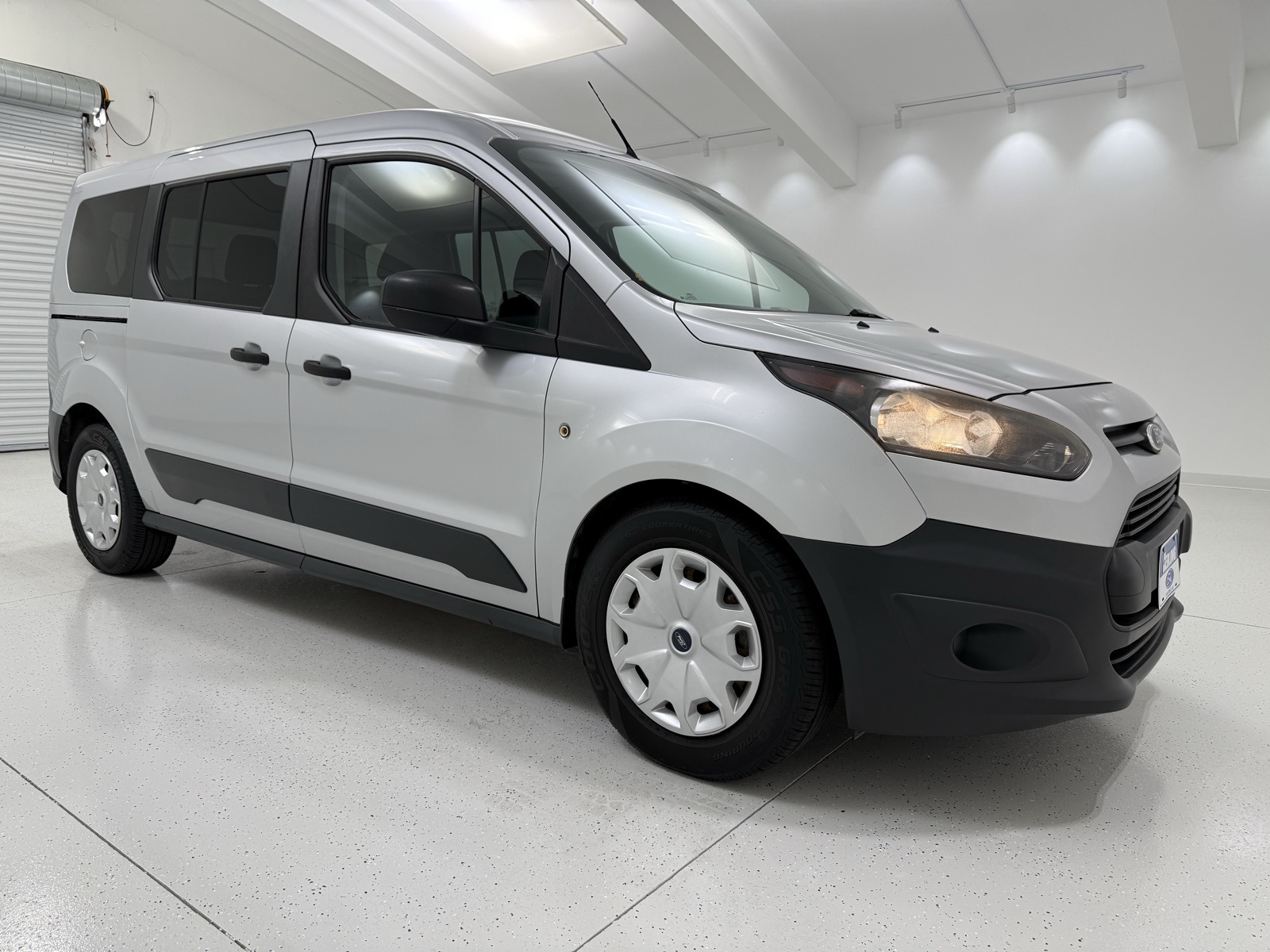 2016 Ford Transit Connect Wagon XL LWB FWD with Rear Liftgate