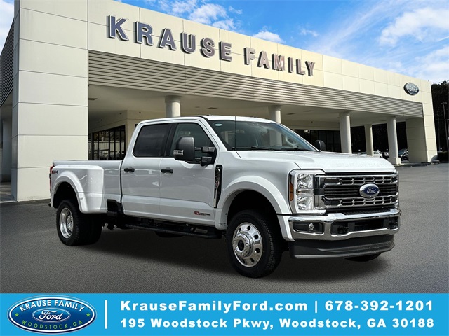 2026 Ford F-450 Super Duty XLT Crew Cab LB DRW 4WD