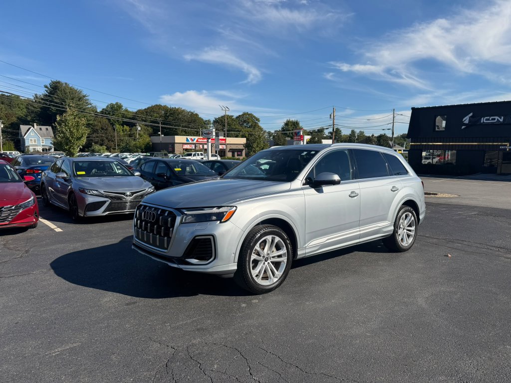 Silver 2025 Audi Q7 SUV / Crossover All-Wheel Drive 8-Speed Automatic