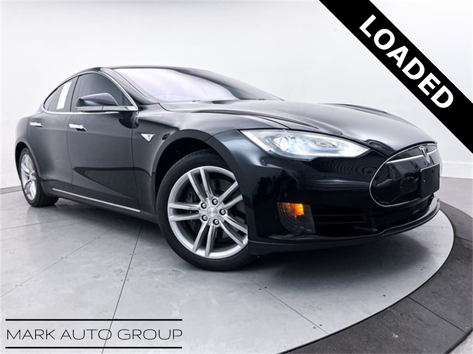 2015 Tesla Model S 85