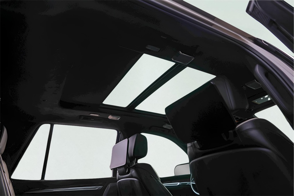 Used Car 2025 Cadillac Escalade  Sport Platinum For Sale Under $130,000 In Austin, Texas