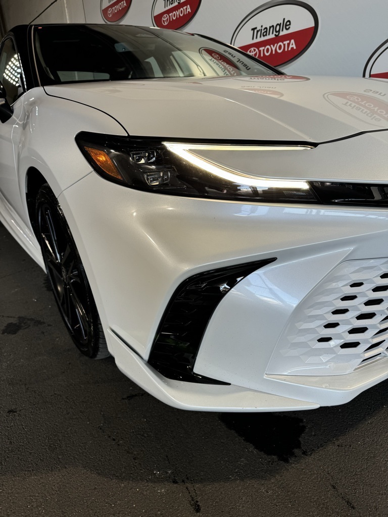 Thumbnail: 2025 Toyota Camry - 12