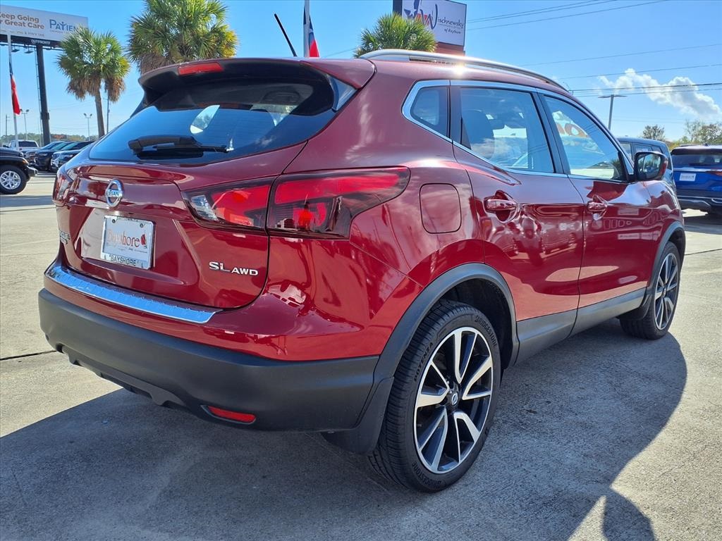 2017 Nissan Rogue Sport SL - 1