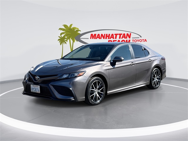 2022 Toyota Camry SE FWD