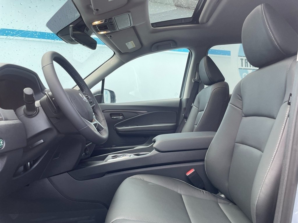 Thumbnail: 2025 Honda Ridgeline - 10