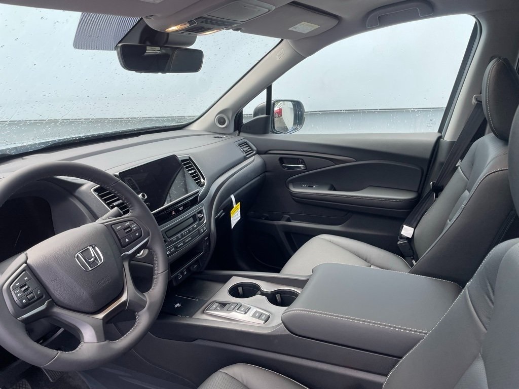 Thumbnail: 2025 Honda Ridgeline - 11