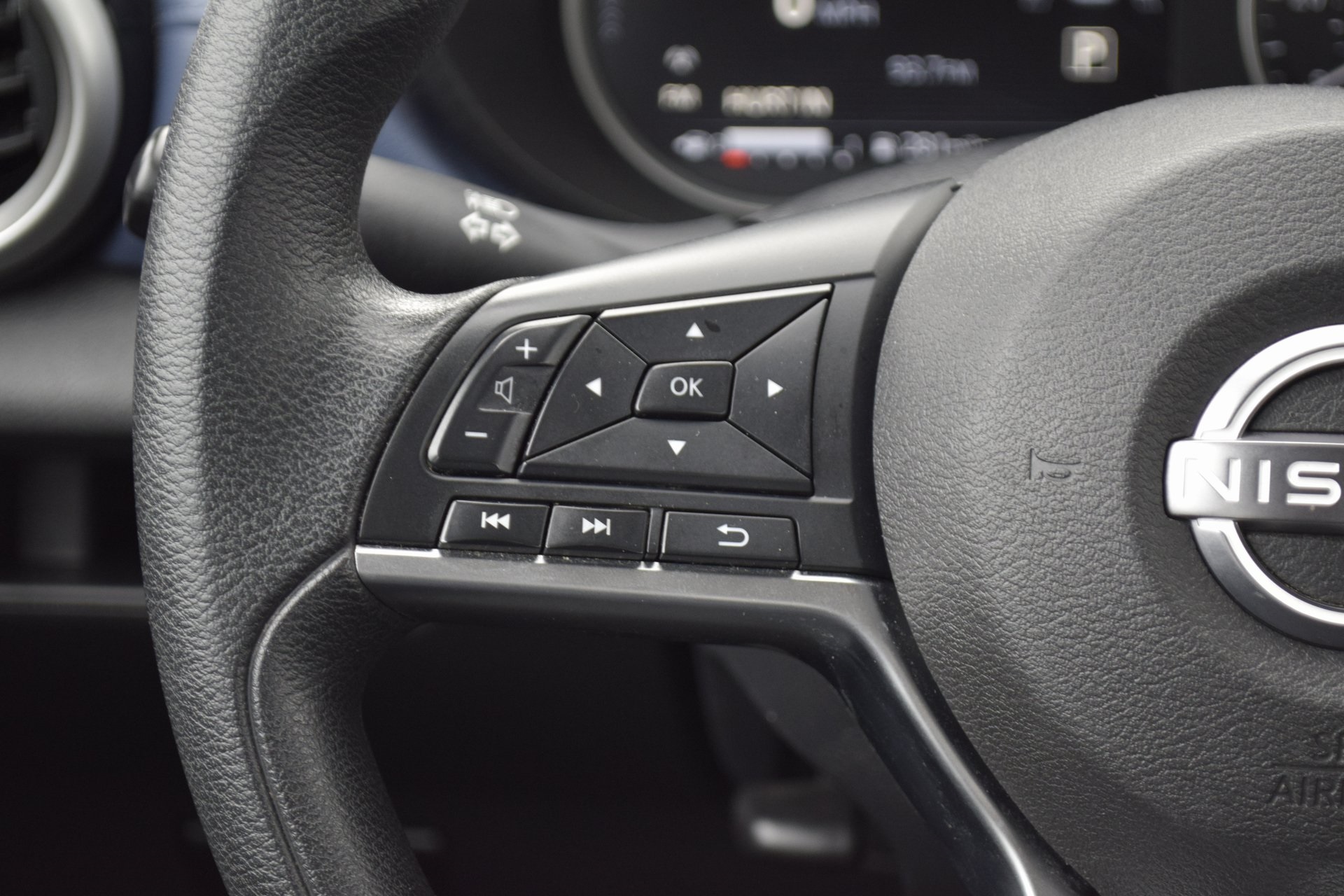 2023 Nissan Versa 1.6 SV Blue at Emmons Autoplex