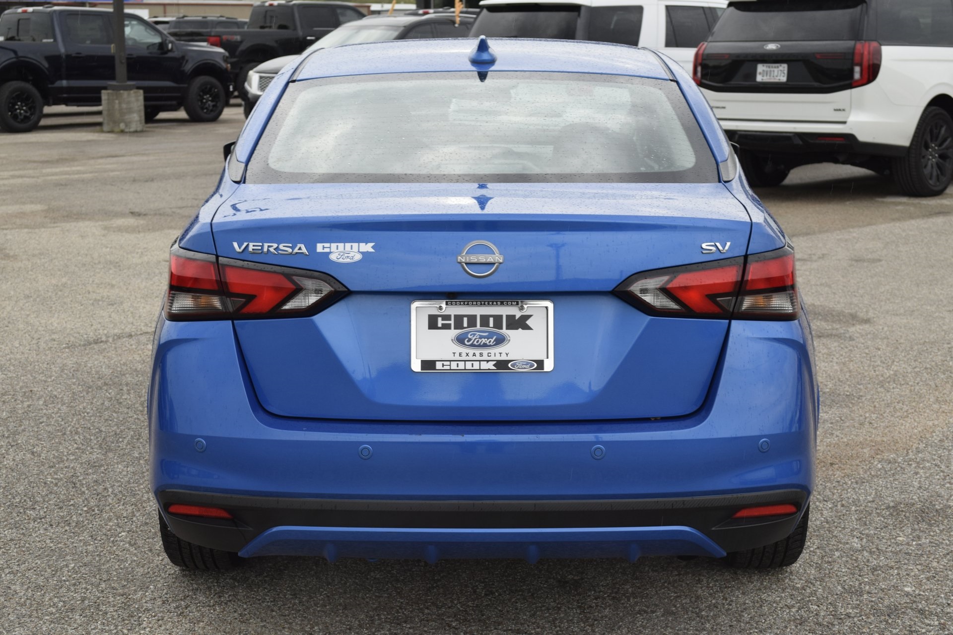 2023 Nissan Versa 1.6 SV Blue at Emmons Autoplex