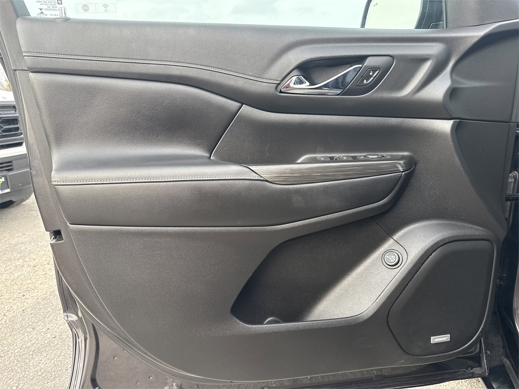 2019 GMC Acadia SLT-1 - 9