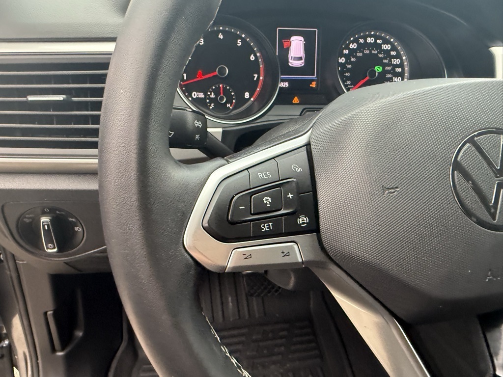 2021 Volkswagen Atlas 3.6L V6 SE w/Technology Gray at River Oaks CDJR