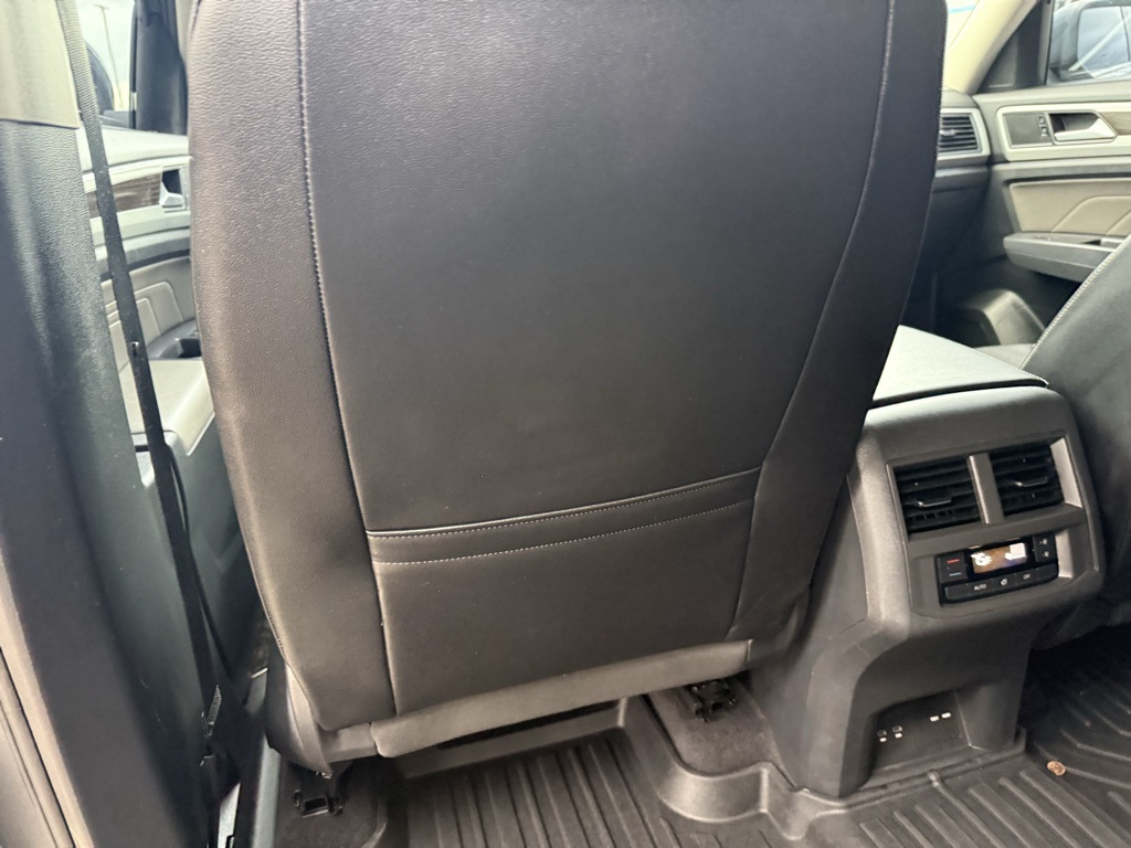 2021 Volkswagen Atlas 3.6L V6 SE w/Technology Gray at River Oaks CDJR