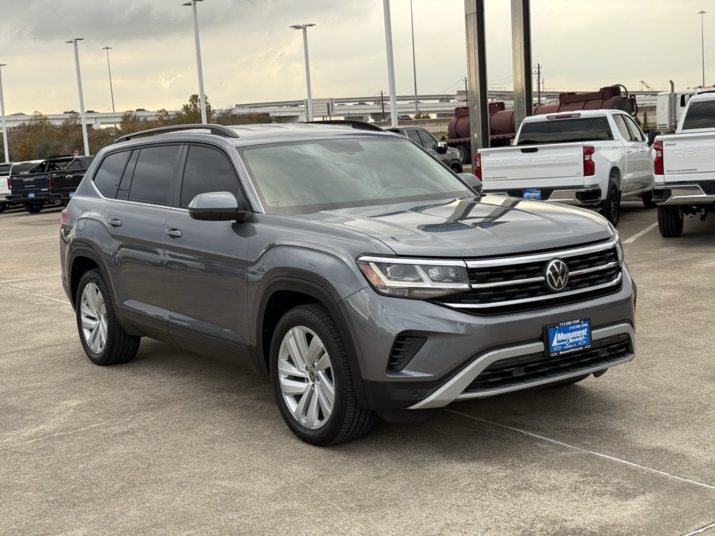 2021 Volkswagen Atlas 3.6L V6 SE w/Technology Gray at River Oaks CDJR