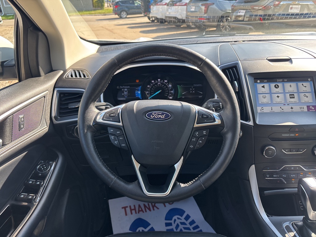 2016 Ford Edge