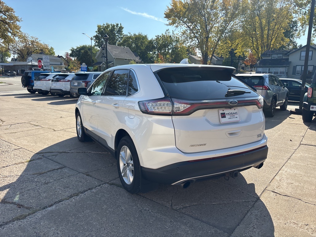 2016 Ford Edge